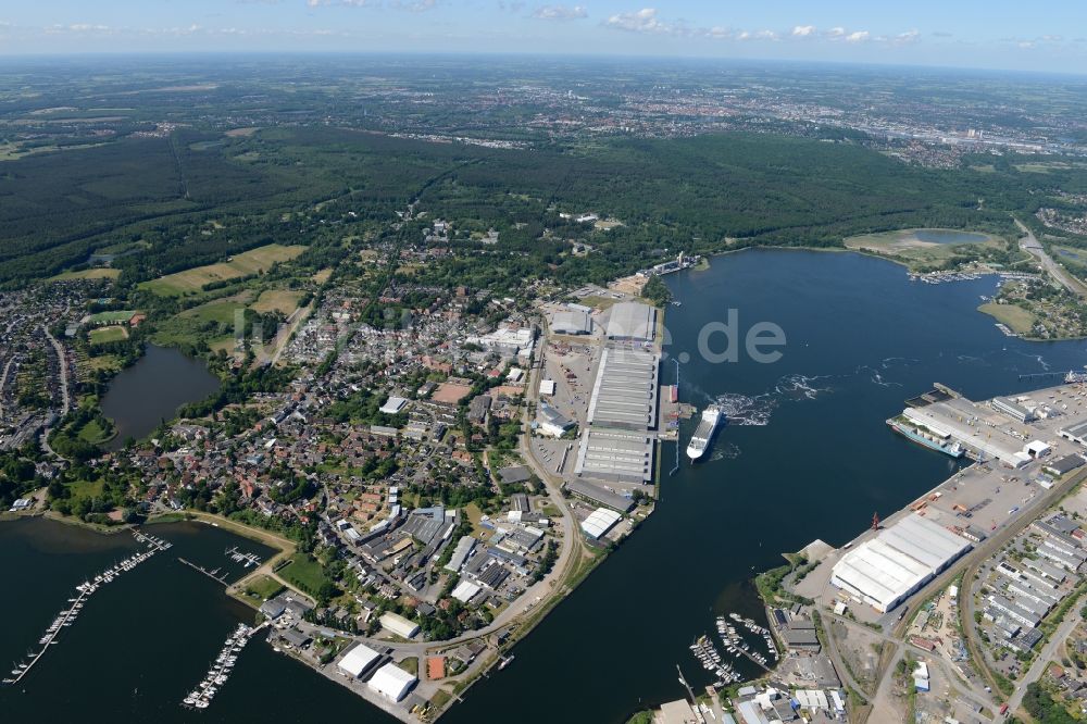 Schlutup von oben - Ortsansicht in Schlutup im Bundesland Schleswig-Holstein