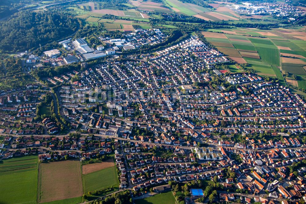 Schwaikheim aus der Vogelperspektive: Ortsansicht in Schwaikheim im Bundesland Baden-Württemberg, Deutschland