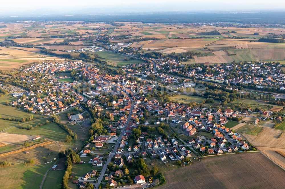 Soultz-sous-Forets aus der Vogelperspektive: Ortsansicht in Soultz-sous-Forets in Grand Est, Frankreich