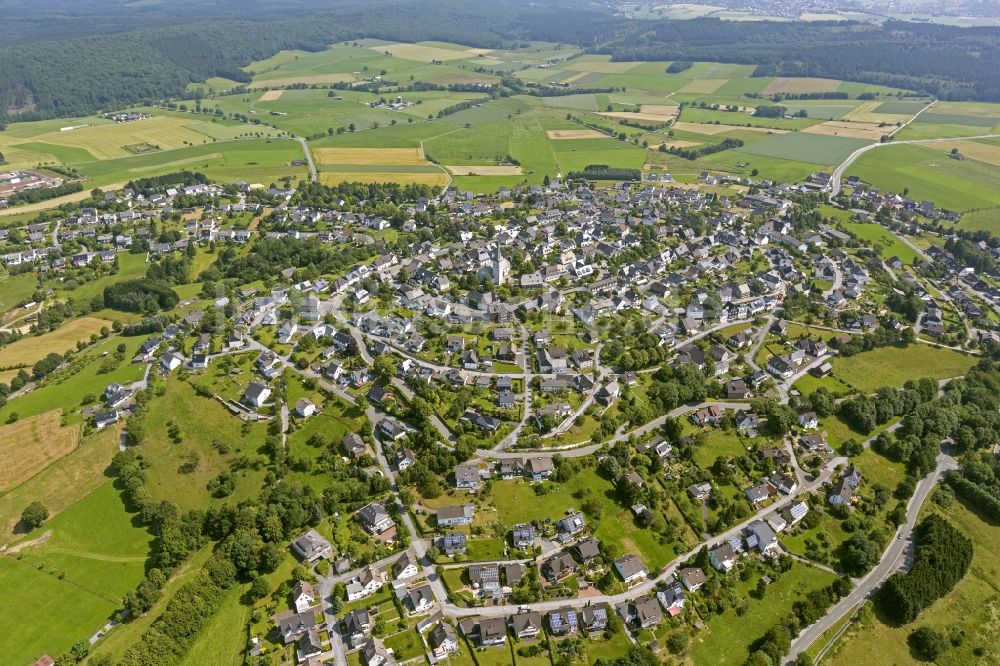 Luftaufnahme Warstein Hirschberg - Ortsansicht des Stadtteil Hirschberg der Stadt Warstein in Nordrhein-Westfalen