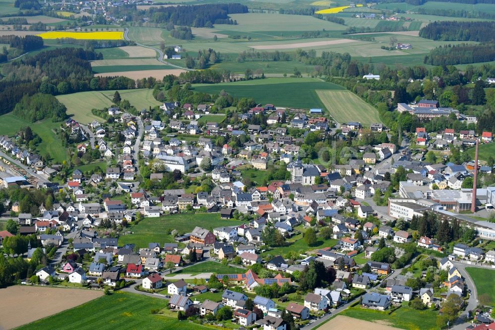 Stammbach aus der Vogelperspektive: Ortsansicht in Stammbach im Bundesland Bayern, Deutschland