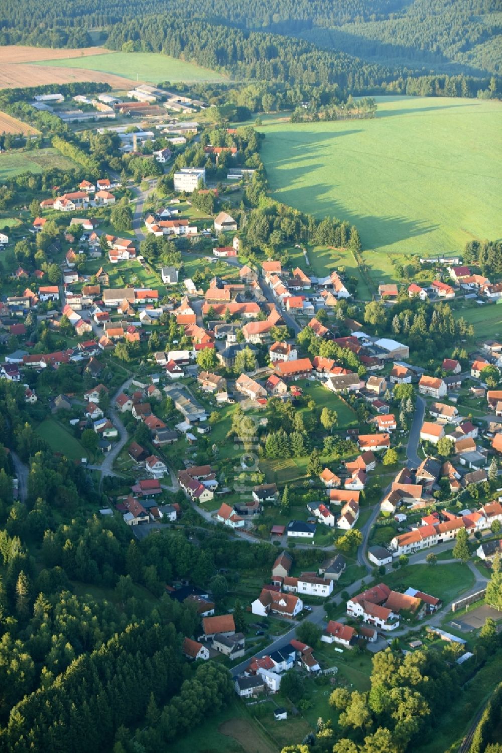 Straßberg von oben - Ortsansicht in Straßberg im Bundesland Sachsen-Anhalt, Deutschland