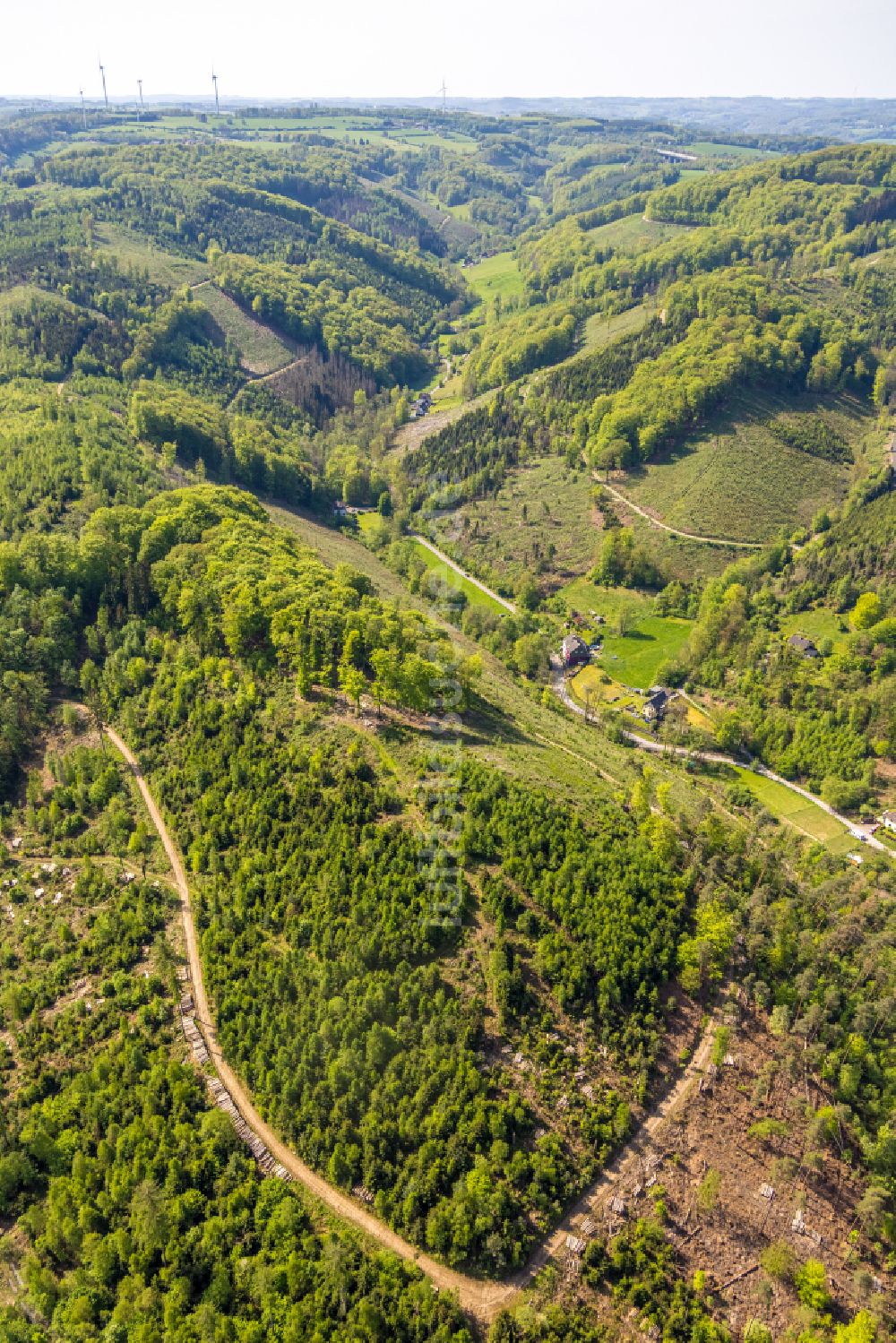 Nahmer von oben - Ortsansicht im Talbereich in Nahmer im Bundesland Nordrhein-Westfalen, Deutschland