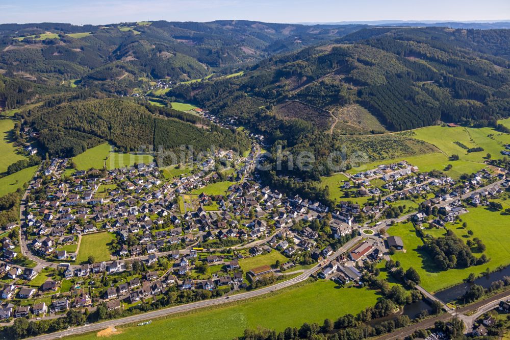 Luftbild Rönkhausen - Ortsansicht im Talbereich in Rönkhausen im Bundesland Nordrhein-Westfalen, Deutschland