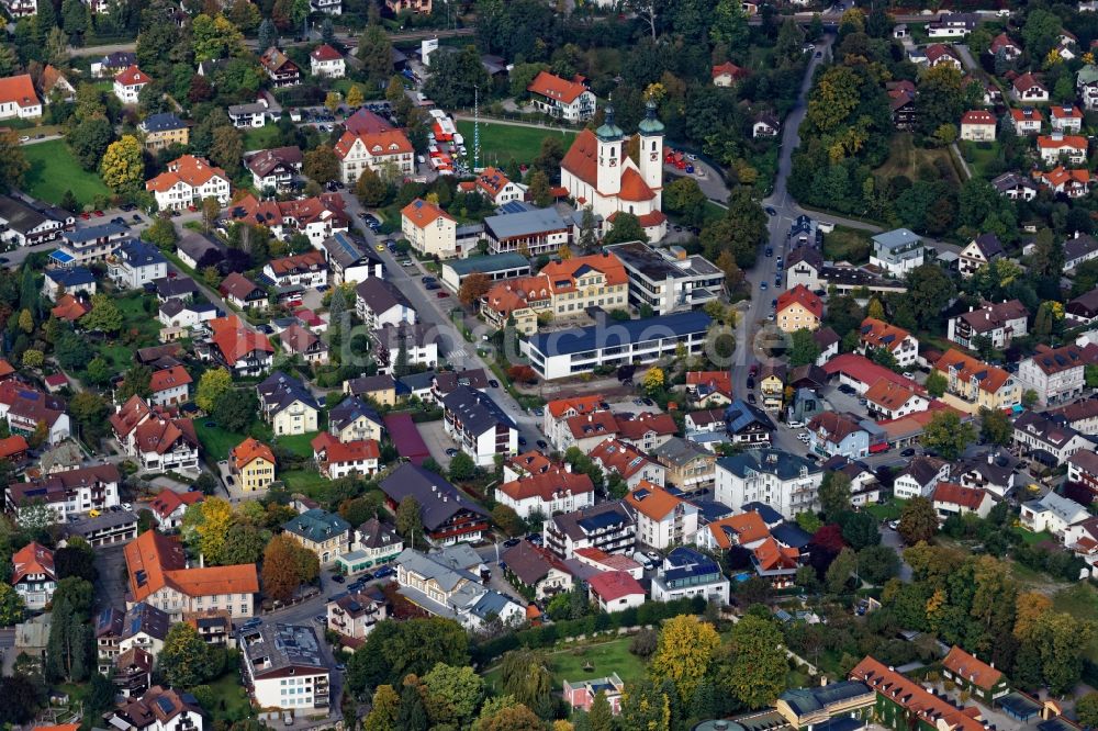 Tutzing aus der Vogelperspektive: Ortsansicht in Tutzing im Bundesland Bayern, Deutschland