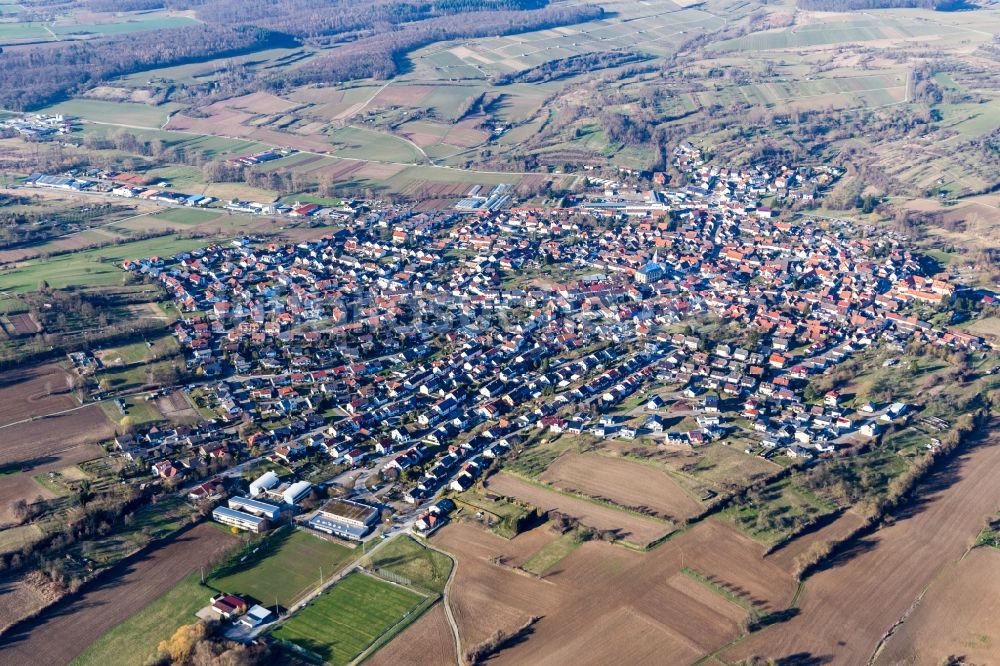 Luftaufnahme Unteröwisheim - Ortsansicht in Unteröwisheim im Bundesland Baden-Württemberg, Deutschland