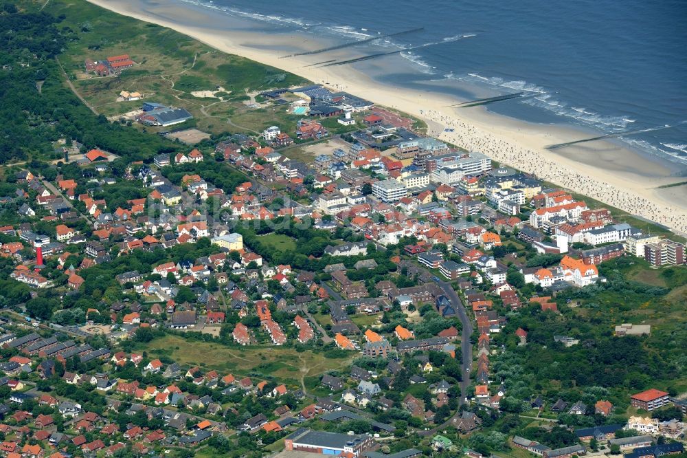 Wangerooge von oben - Ortsansicht von Wangerooge auf der gleichnamigen Insel im Wattenmeer in der Nordsee im Bundesland Niedersachsen