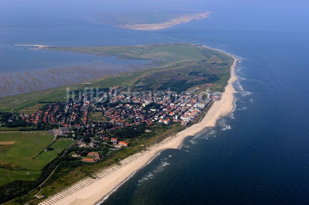 Luftbild Wangerooge - Ortsansicht von Wangerooge auf der gleichnamigen Insel im Wattenmeer in der Nordsee im Bundesland Niedersachsen