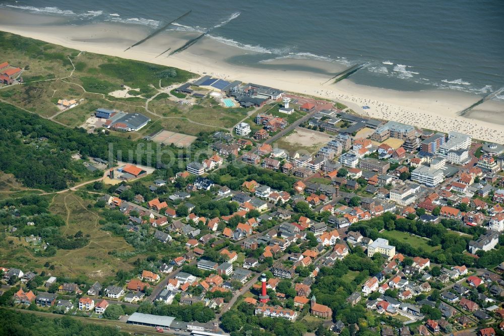 Wangerooge von oben - Ortsansicht von Wangerooge auf der gleichnamigen Insel im Wattenmeer in der Nordsee im Bundesland Niedersachsen