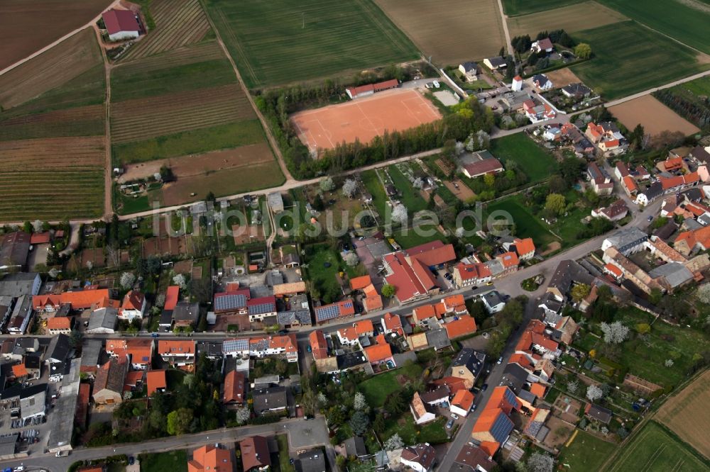 Luftbild Wendelsheim - Ortsansicht von Wendelsheim ist eine Ortsgemeinde im Landkreis Alzey-Worms in Rheinland-Pfalz