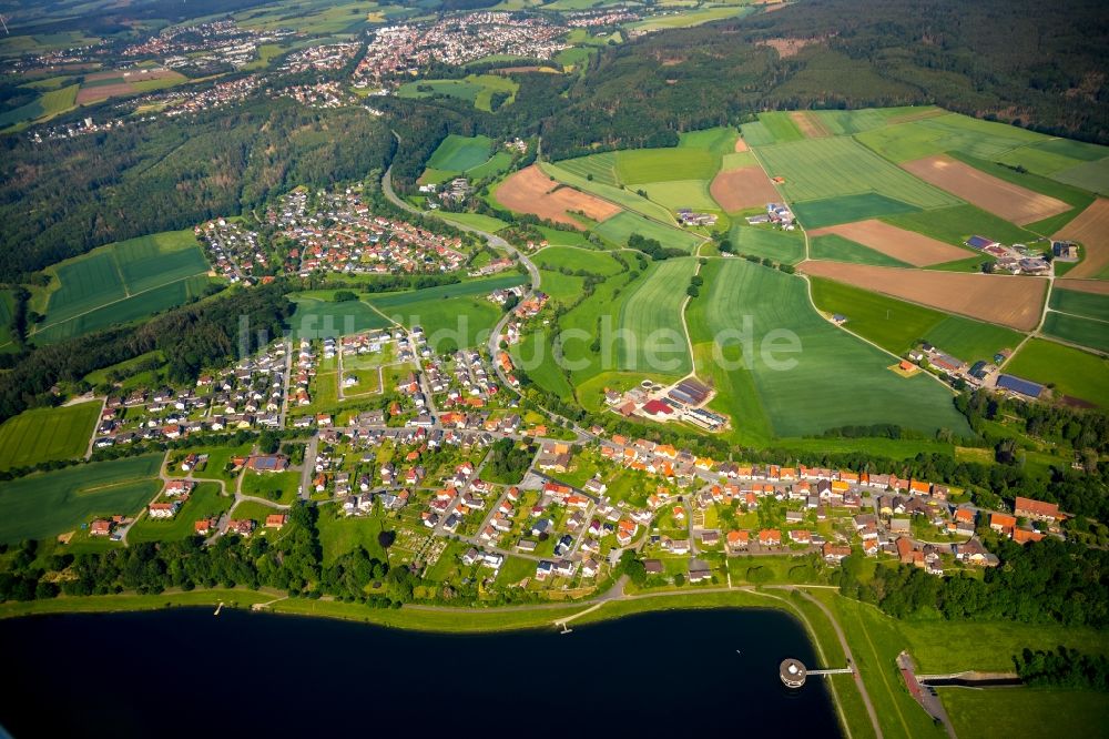 Wetterburg aus der Vogelperspektive: Ortsansicht in Wetterburg im Bundesland Hessen, Deutschland