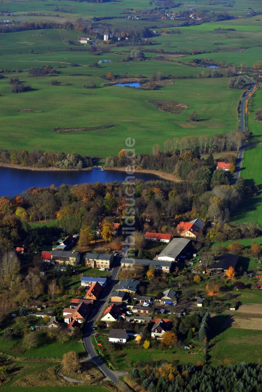 Gerswalde OT Willmine aus der Vogelperspektive: Ortsansicht von Willmine in Gerswalde im Bundesland Brandenburg