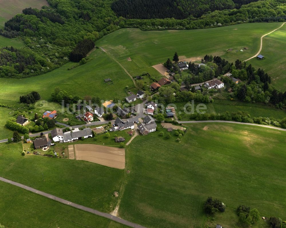 Winnen von oben - Ortsansicht von Winnen im Bundesland Rheinland-Pfalz