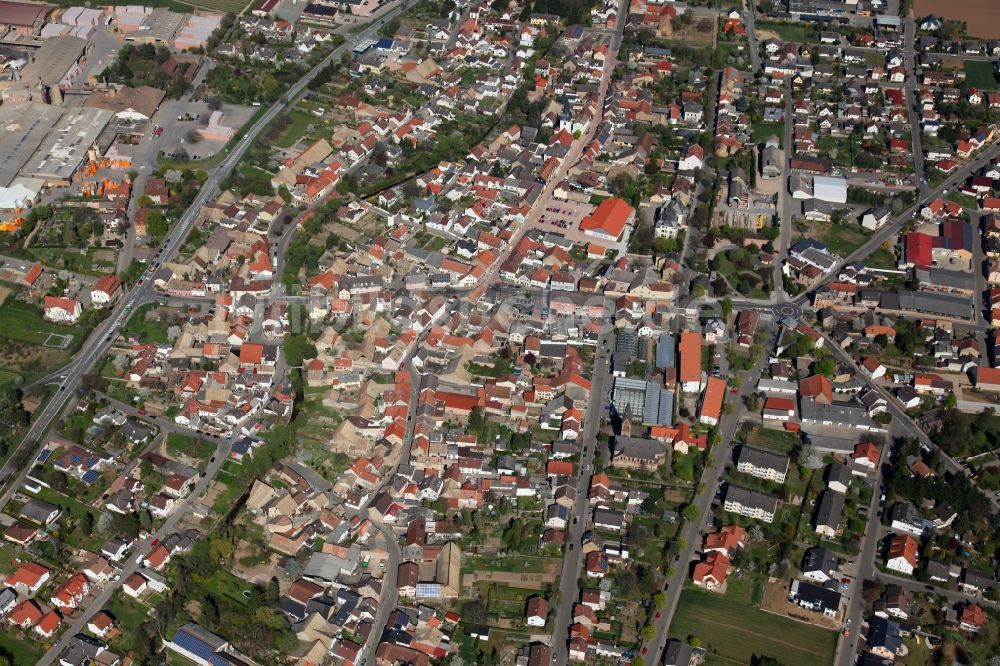 Luftaufnahme Wöllstein - Ortsansicht von Wöllstein , einer Ortsgemeinde im Landkreis Alzey-Worms in Rheinland-Pfalz