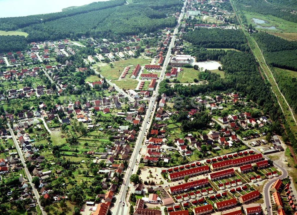 Luftbild Schwarzheide / Brandenburg - Ortsansicht der Wohngebiete um den Wasserturm in Schwarzheide