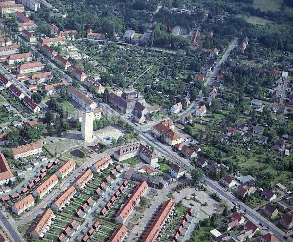 Schwarzheide / Brandenburg von oben - Ortsansicht der Wohngebiete um den Wasserturm in Schwarzheide