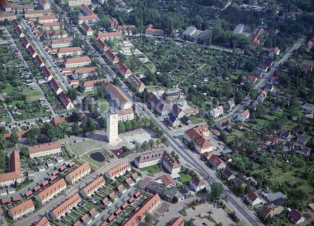 Schwarzheide / Brandenburg aus der Vogelperspektive: Ortsansicht der Wohngebiete um den Wasserturm in Schwarzheide