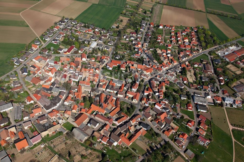 Wonsheim aus der Vogelperspektive: Ortsansicht von Wonsheim ist eine Ortsgemeinde im Landkreis Alzey-Worms in Rheinland-Pfalz