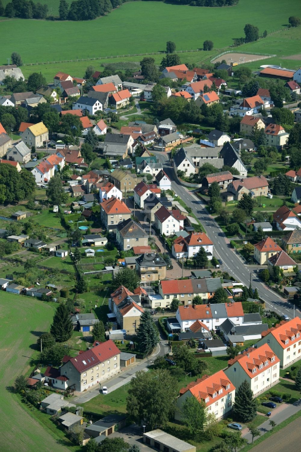 Wyhra von oben - Ortsansicht von Wyhra im Bundesland Sachsen