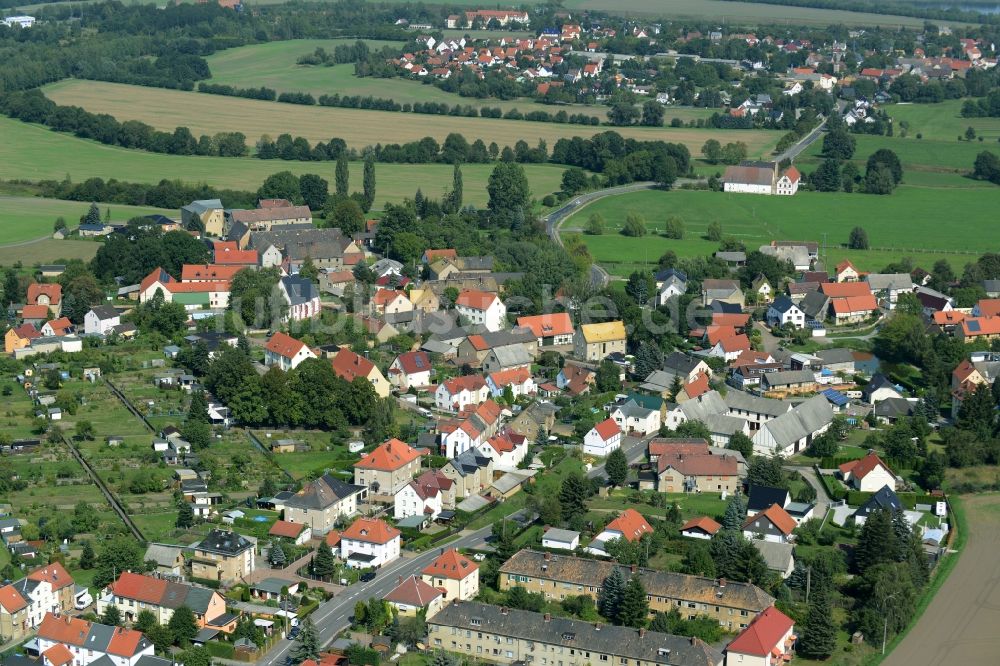 Wyhra aus der Vogelperspektive: Ortsansicht von Wyhra im Bundesland Sachsen