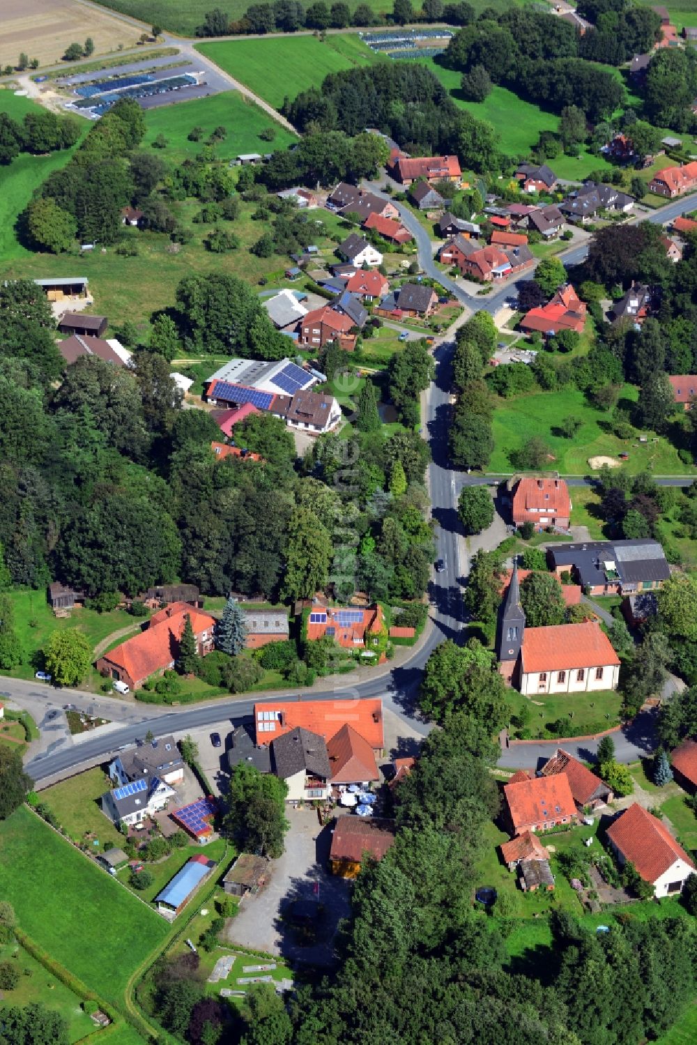 Kirchtimke aus der Vogelperspektive: Ortsansicht vom Zentrum Kirchtimke im Bundesland Niedersachsen