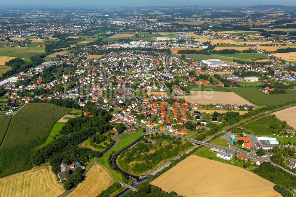 Luftaufnahme Kirchlengern - Ortsansicht des Zentrums von Kirchlengern im Bundesland Nordrhein-Westfalen