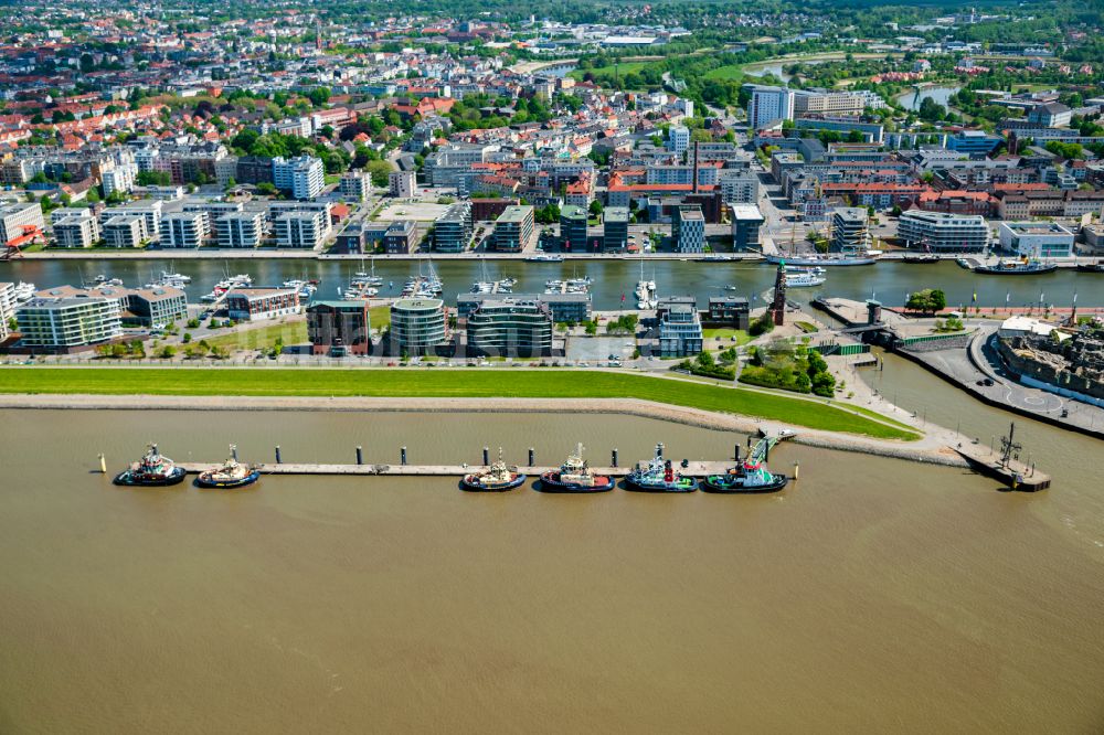 Luftaufnahme Bremerhaven - Ortschaft an den Fluss- Uferbereichen in Bremerhaven im Bundesland Bremen, Deutschland