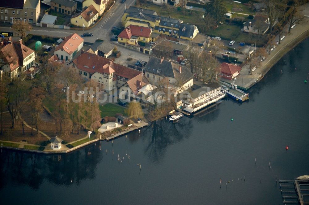 Luftaufnahme Schwielowsee - Ortschaft an den Fluss- Uferbereichen Fährhaus Caputh in Schwielowsee im Bundesland Brandenburg, Deutschland