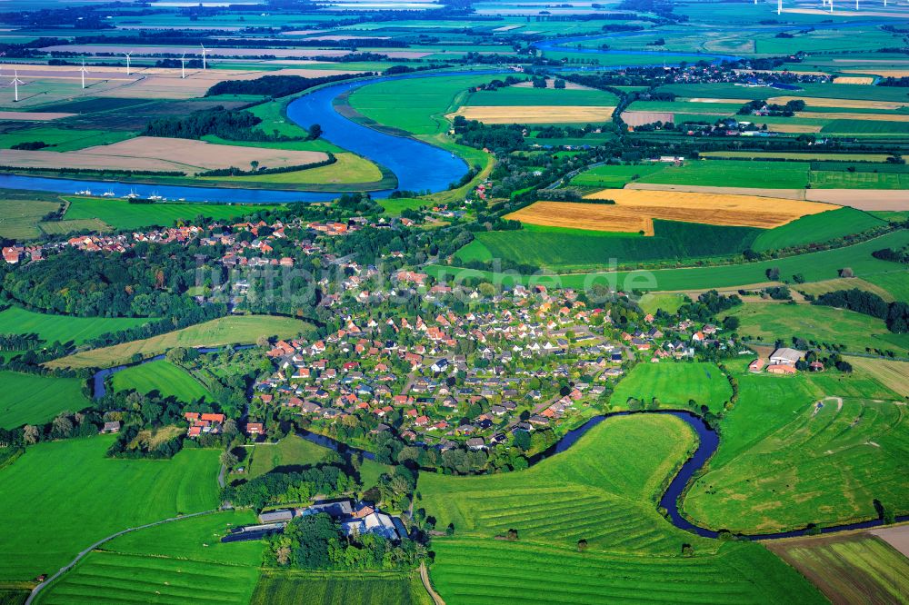 Luftbild Neuhaus (Oste) - Ortschaft an den Fluss- Uferbereichen der Oste in Neuhaus (Oste) im Bundesland Niedersachsen, Deutschland