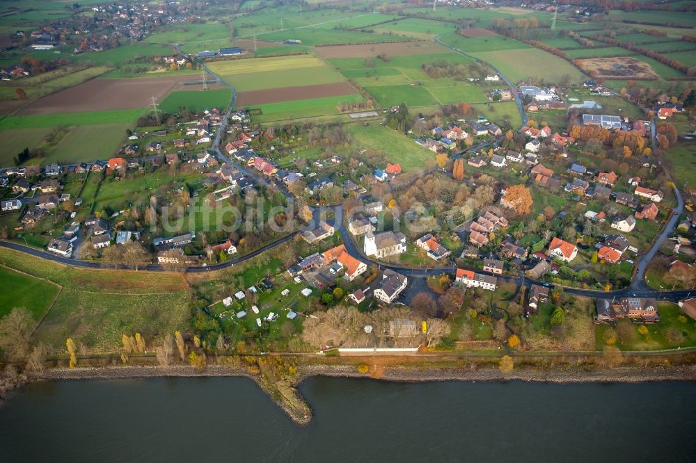 Luftbild Götterswickerhamm - Ortschaft an den Fluss- Uferbereichen des Rhein in Götterswickerhamm im Bundesland Nordrhein-Westfalen