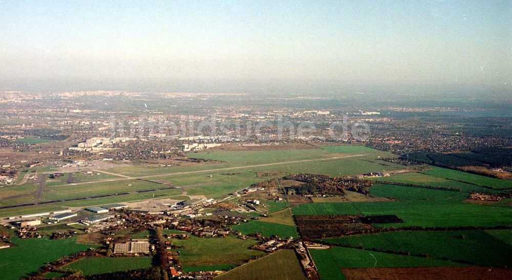 Schönefeld / Brandenburg von oben - Ortschaften und Umgebung des künftigen Großflughafens Berlin - Schönefeld.