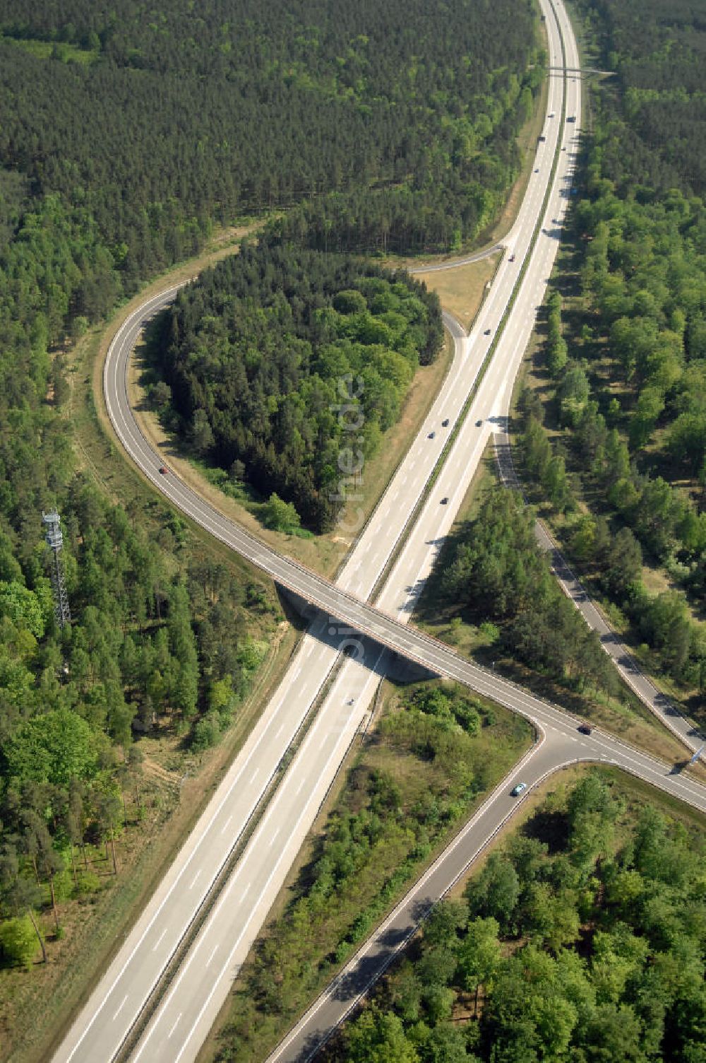 Luftaufnahme WANDLITZ - Ortsduchfahrung B 273 im südlichen Ortsbereich von Wandlitz