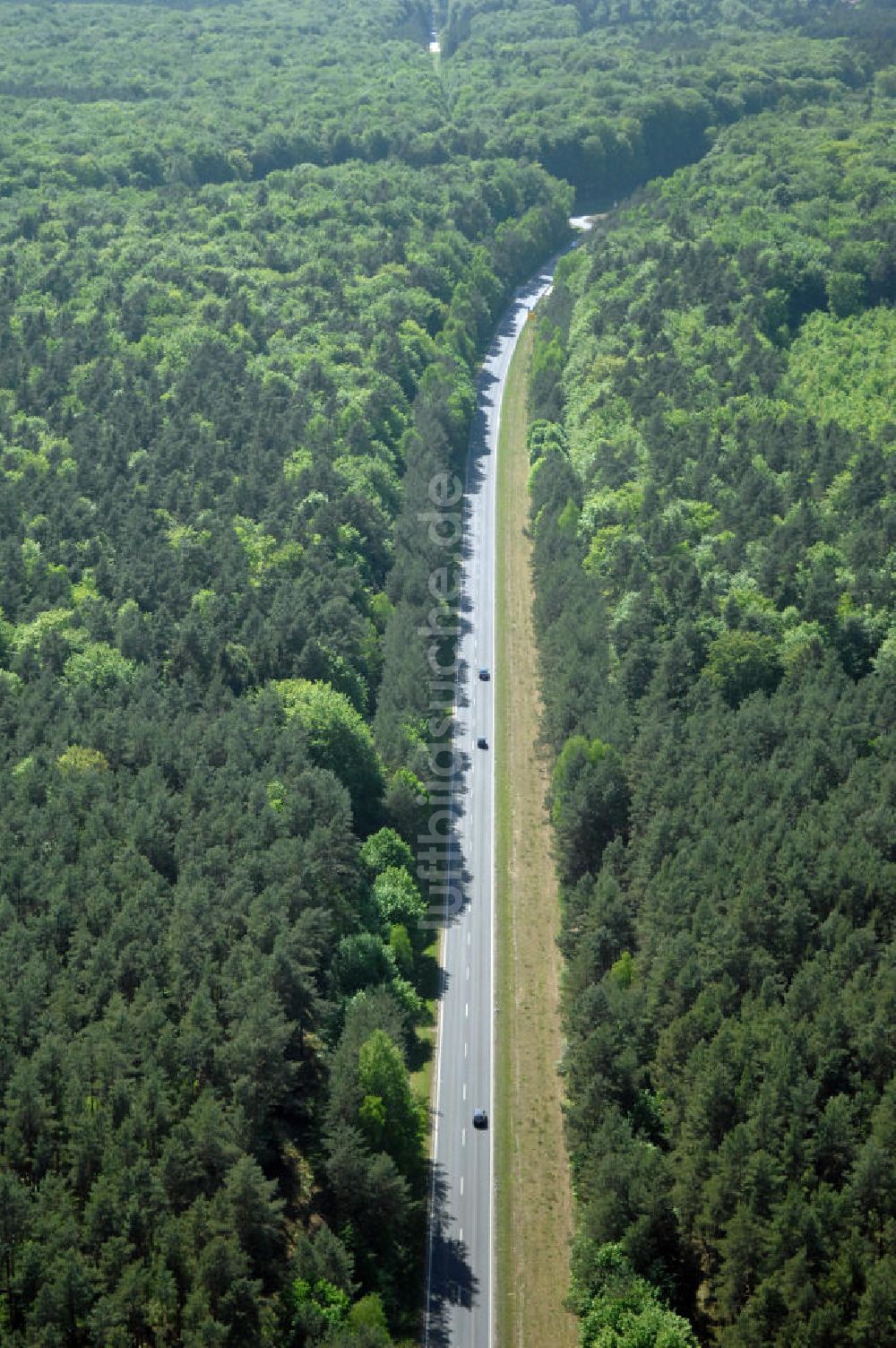 Luftbild WANDLITZ - Ortsduchfahrung B 273 im südlichen Ortsbereich von Wandlitz