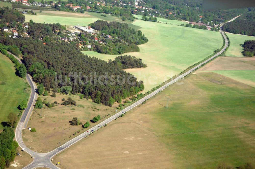 Luftaufnahme WANDLITZ - Ortsduchfahrung B 273 im südlichen Ortsbereich von Wandlitz