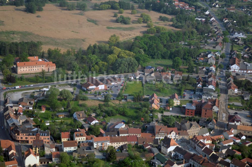 Luftaufnahme STORKOW - Ortsdurchfahrt der Bundesstrasse B 246 in Storkow