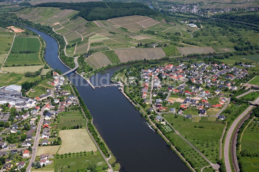 Schoden von oben - Ortsgemeinde Schoden im Bundesland Rheinland-Pfalz