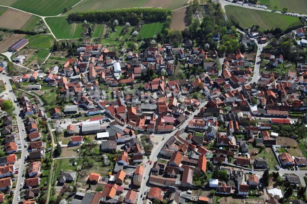 Luftbild Schornsheim - Ortsgemeinde Schornsheim in der Verbandsgemeinde Wörrstadt im Landkreis Alzey-Worms in Rheinland-Pfalz