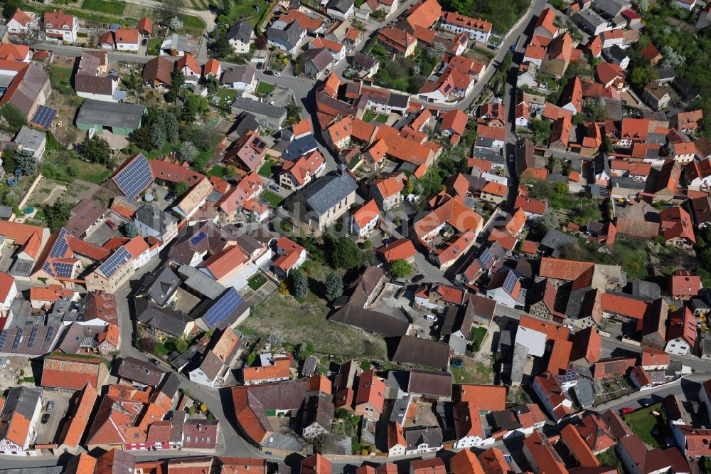 Spiesheim aus der Vogelperspektive: Ortsgemeinde Spiesheim in der Verbandsgemeinde Wörrstadt im Landkreis Alzey-Worms in Rheinland-Pfalz