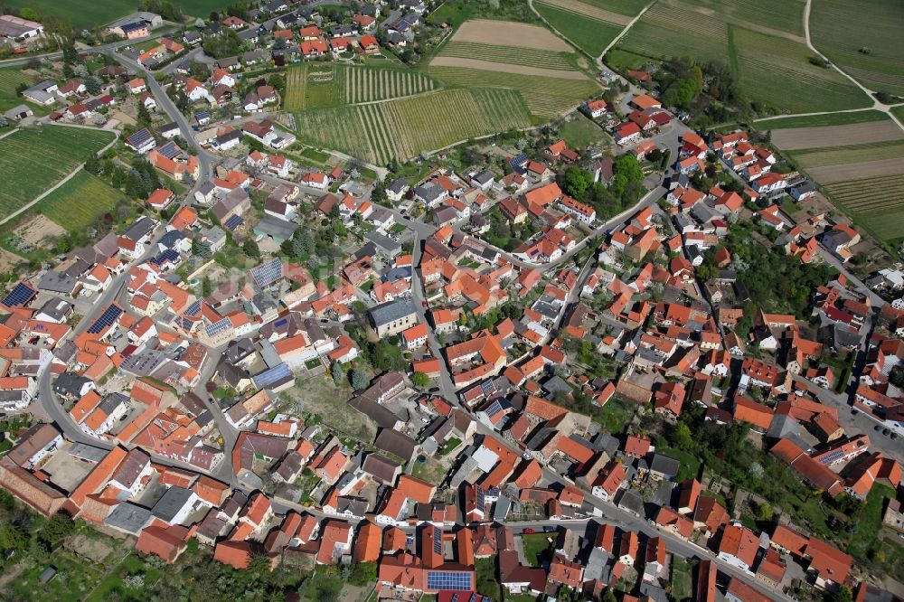 Luftbild Spiesheim - Ortsgemeinde Spiesheim in der Verbandsgemeinde Wörrstadt im Landkreis Alzey-Worms in Rheinland-Pfalz