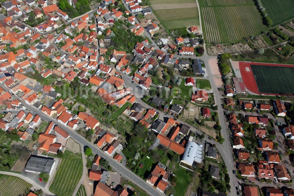 Luftbild Spiesheim - Ortsgemeinde Spiesheim in der Verbandsgemeinde Wörrstadt im Landkreis Alzey-Worms in Rheinland-Pfalz