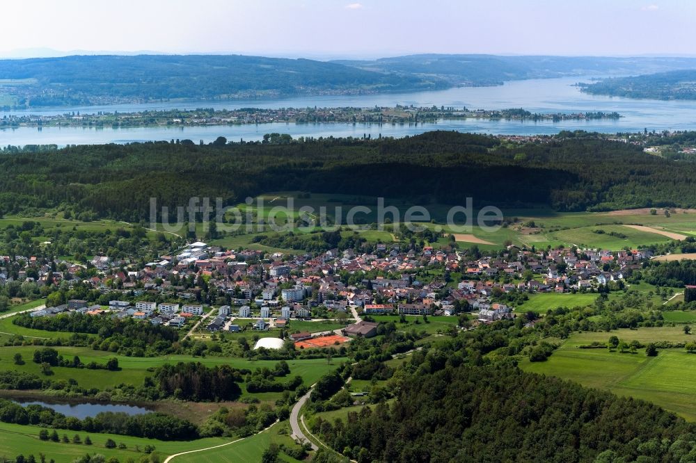 Allensbach von oben - Ortskern in Allensbach bei Konstanz im Bundesland Baden-Württemberg, Deutschland