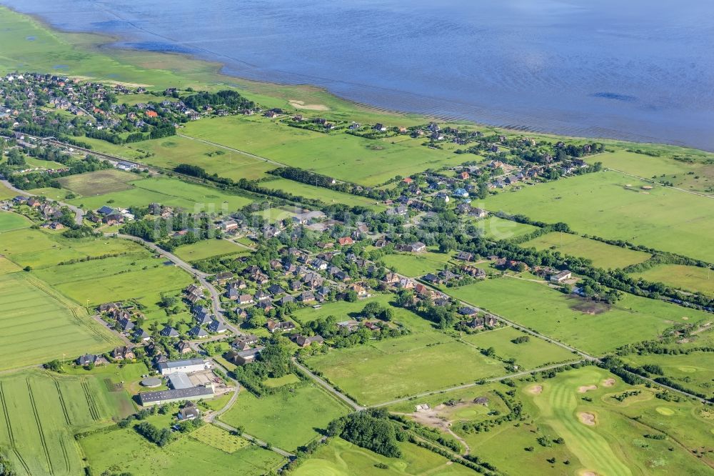 Luftbild Sylt-Ost - Ortskern und Orts- Zentrum an der Meeres- Küste der Nordsee in Morsum im Bundesland Schleswig-Holstein