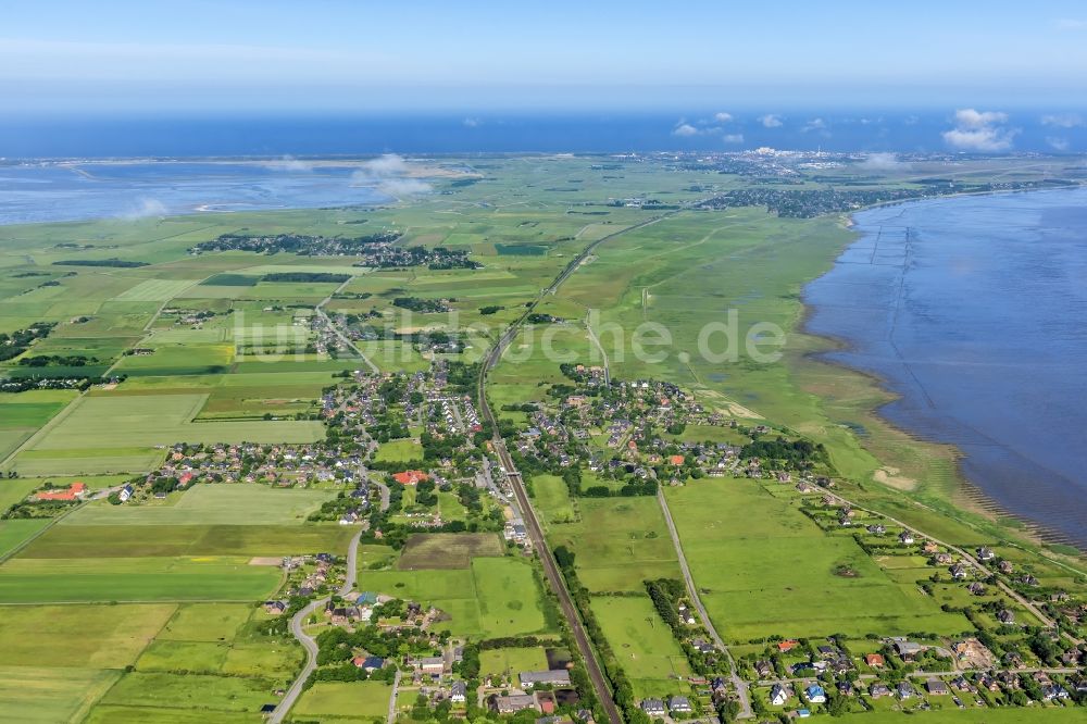 Luftbild Sylt-Ost - Ortskern und Orts- Zentrum an der Meeres- Küste der Nordsee in Morsum im Bundesland Schleswig-Holstein