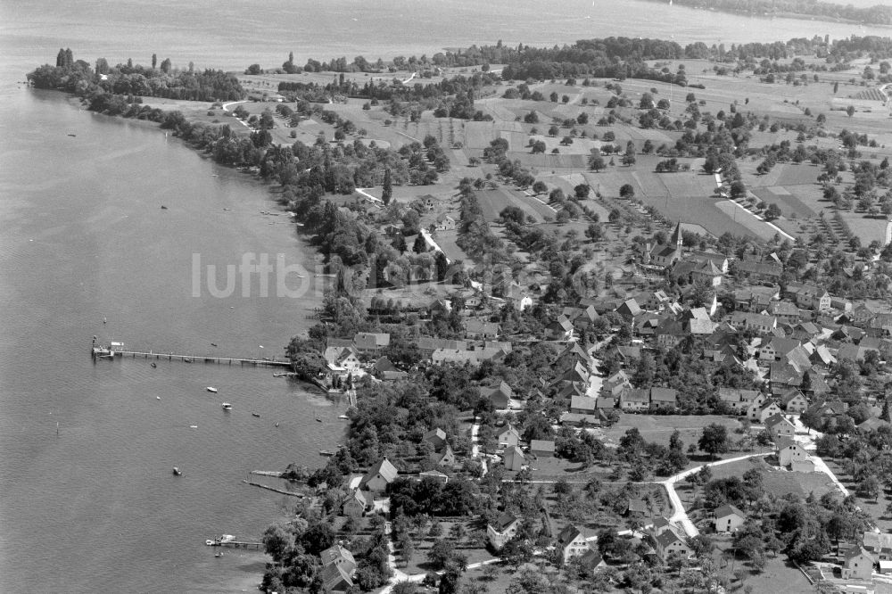 Luftaufnahme Dingelsdorf - Ortskern am Uferbereich Überlinger See - Bodensee in Dingelsdorf im Bundesland Baden-Württemberg, Deutschland