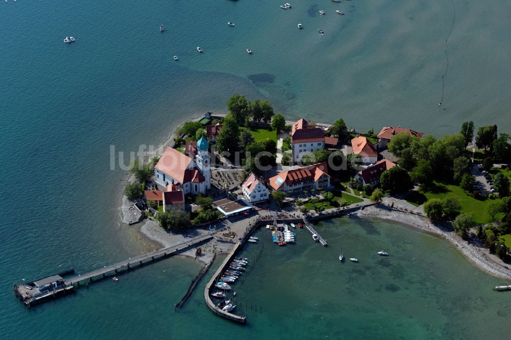 Wasserburg (Bodensee) von oben - Ortskern am Uferbereich des Bodensee in Wasserburg (Bodensee) im Bundesland Bayern, Deutschland