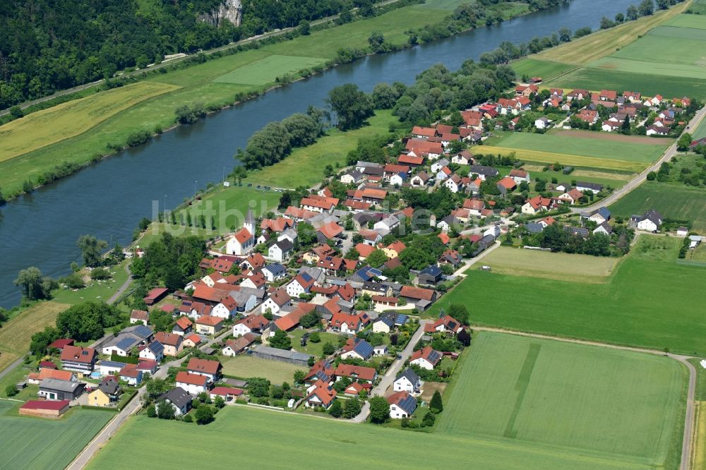 Luftbild Matting - Ortskern am Uferbereich des Donau - Flußverlaufes in Matting im Bundesland Bayern, Deutschland