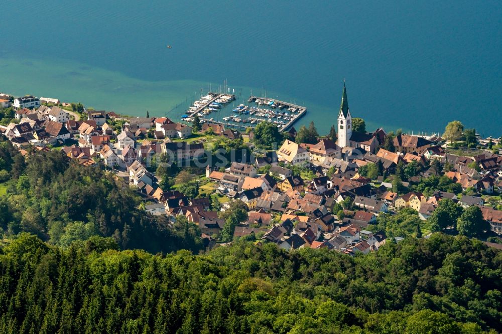 Sipplingen aus der Vogelperspektive: Ortskern am Uferbereich des Obersee - Bodensee in Sipplingen im Bundesland Baden-Württemberg