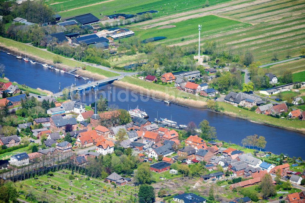 Luftbild Oberndorf - Ortskern am Uferbereich der Oste- Flußverlaufes in Oberndorf im Bundesland Niedersachsen, Deutschland