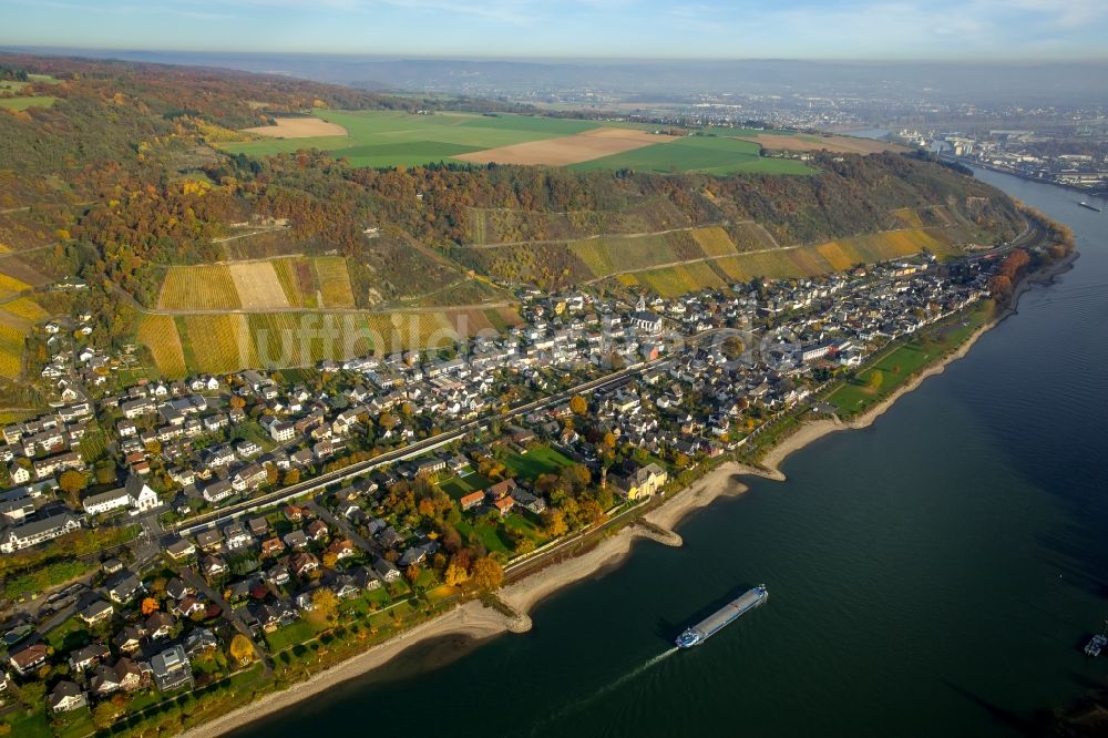 Luftbild Leutesdorf - Ortskern am Uferbereich des Rhein - Flußverlaufes in Leutesdorf im Bundesland Rheinland-Pfalz