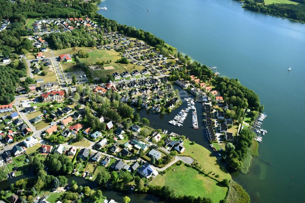 Luftaufnahme Wendisch Rietz - Ortskern am Uferbereich des Scharmützelsees in Wendisch Rietz im Bundesland Brandenburg